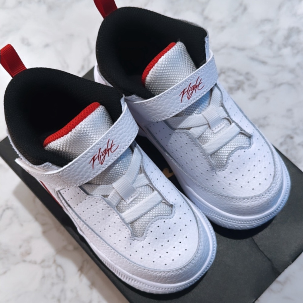Jordan Max Aura Toddler Sneaker